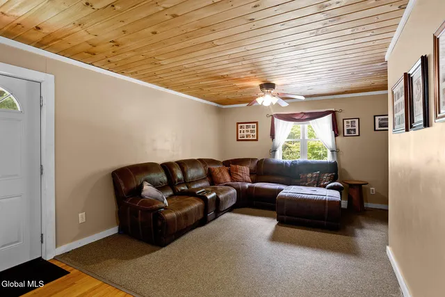 $364,900 | 8084 Highway 28, Indian Lake, NY 12842