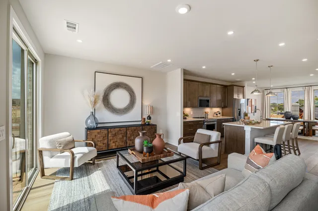 $420,000 | 2615 Wilkinson Pike, Unit 1006, Murfreesboro, TN 37129