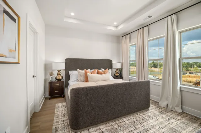 $420,000 | 2615 Wilkinson Pike, Unit 1006, Murfreesboro, TN 37129