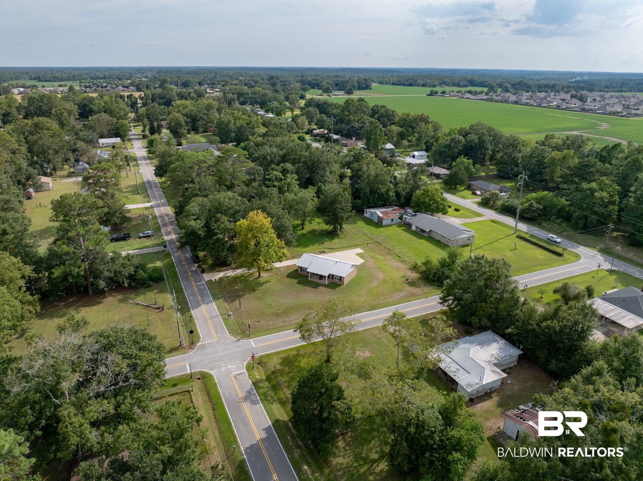 1107 North Oak Street Loxley, AL 36551 - Photo 29 of 40 Birds eye view of property