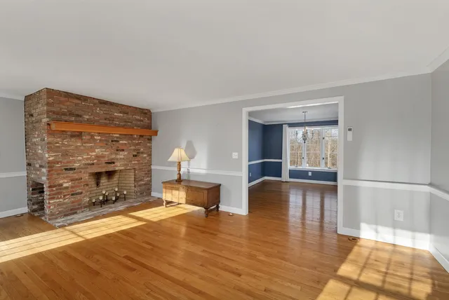 $1,185,000 | 2 Orchard Hill Road, Greenland, NH 03840