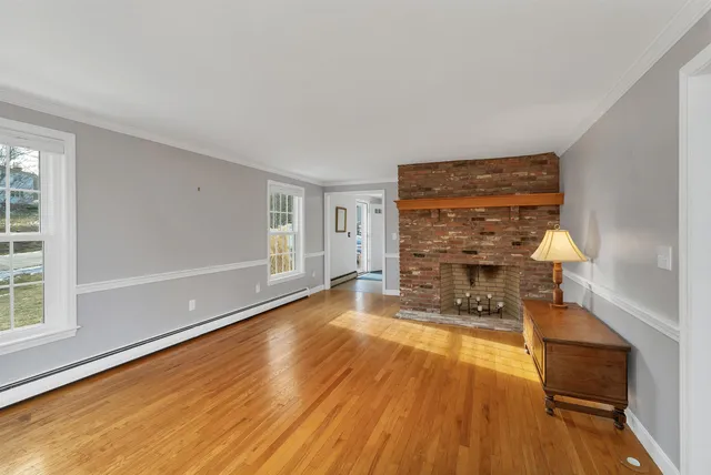 $1,185,000 | 2 Orchard Hill Road, Greenland, NH 03840