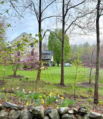 $1,185,000 | 2 Orchard Hill Road, Greenland, NH 03840