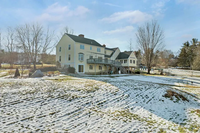 $1,185,000 | 2 Orchard Hill Road, Greenland, NH 03840