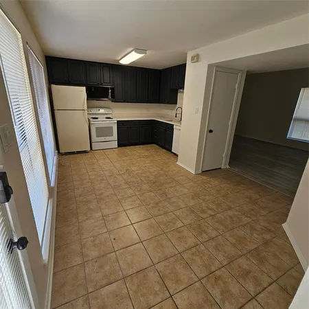 $1,795 | 1521 Gailbrook Lane, Dallas, TX 75228