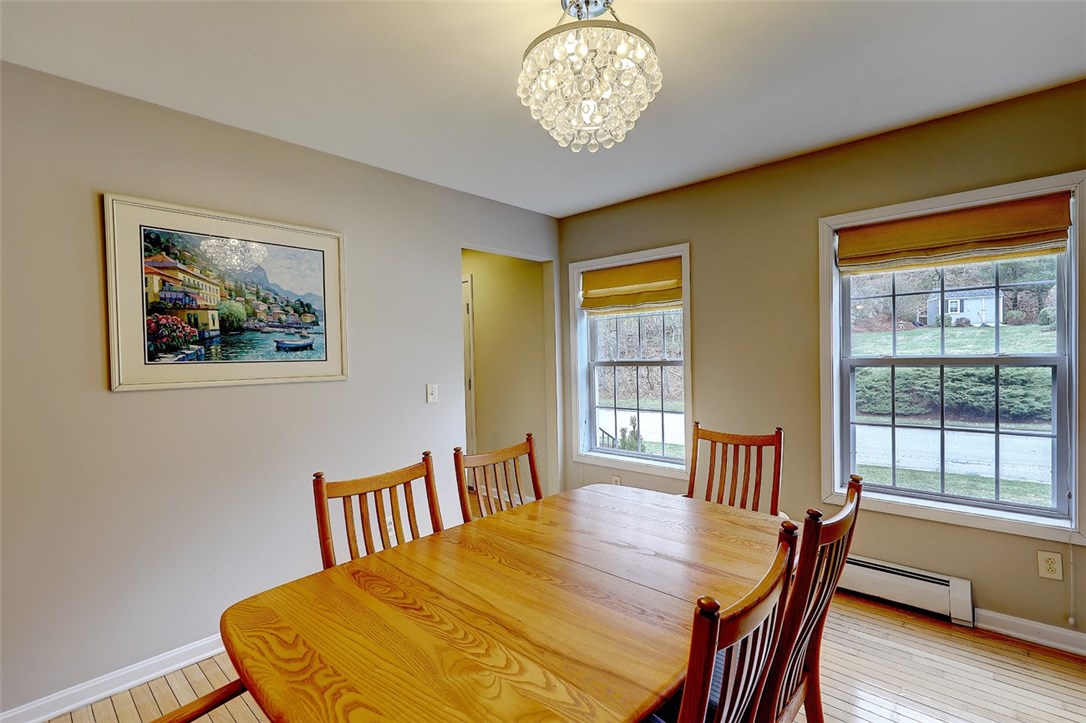 41 Rocky Crest Road Cumberland, RI 02864 - Photo 21 of 40 Dining Room