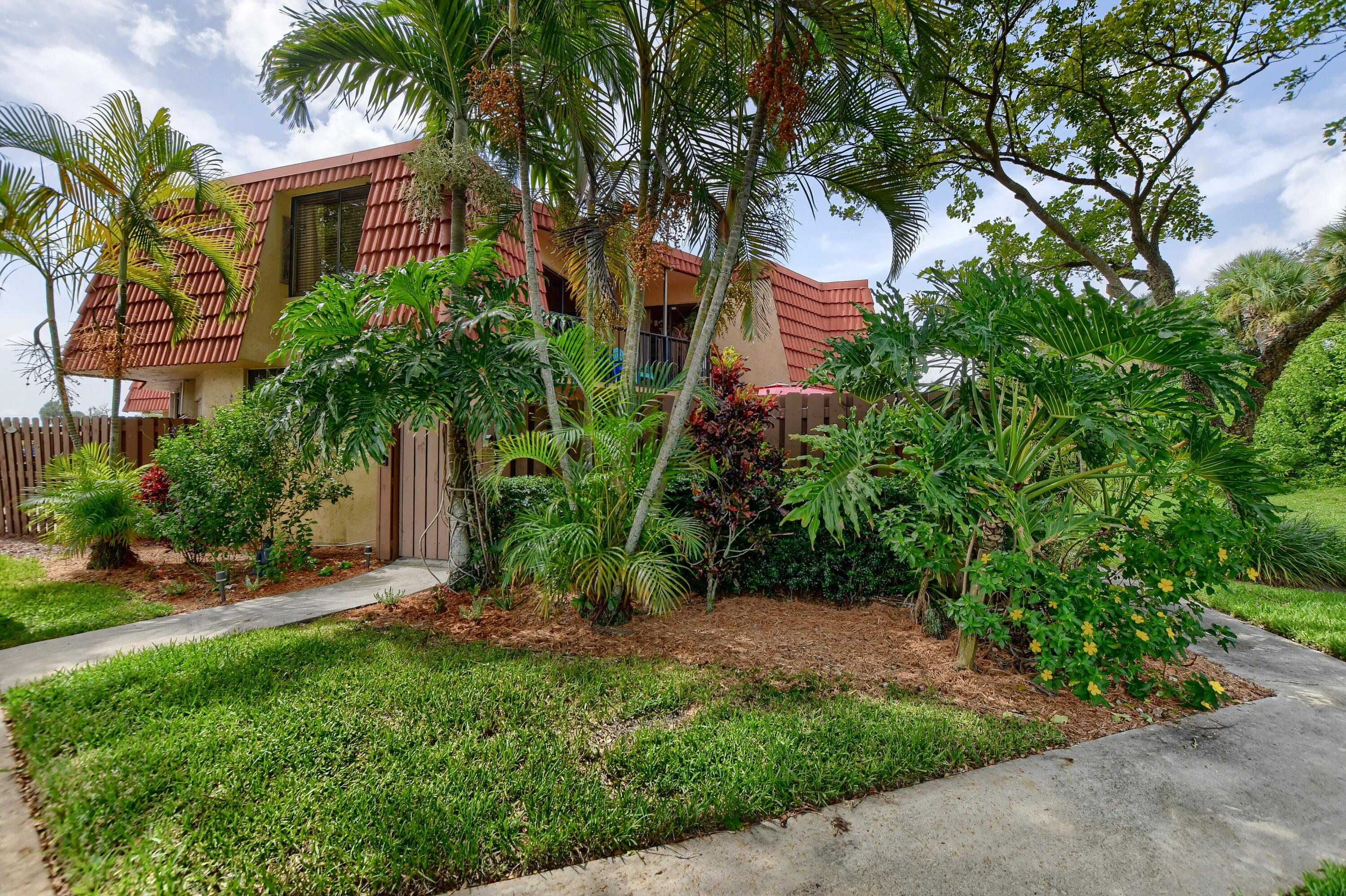 23078 Oxford Place, Unit A Boca Raton, FL 33433 - Photo 1 of 37 23078 Oxford Place A, Boca Raton, FL 334