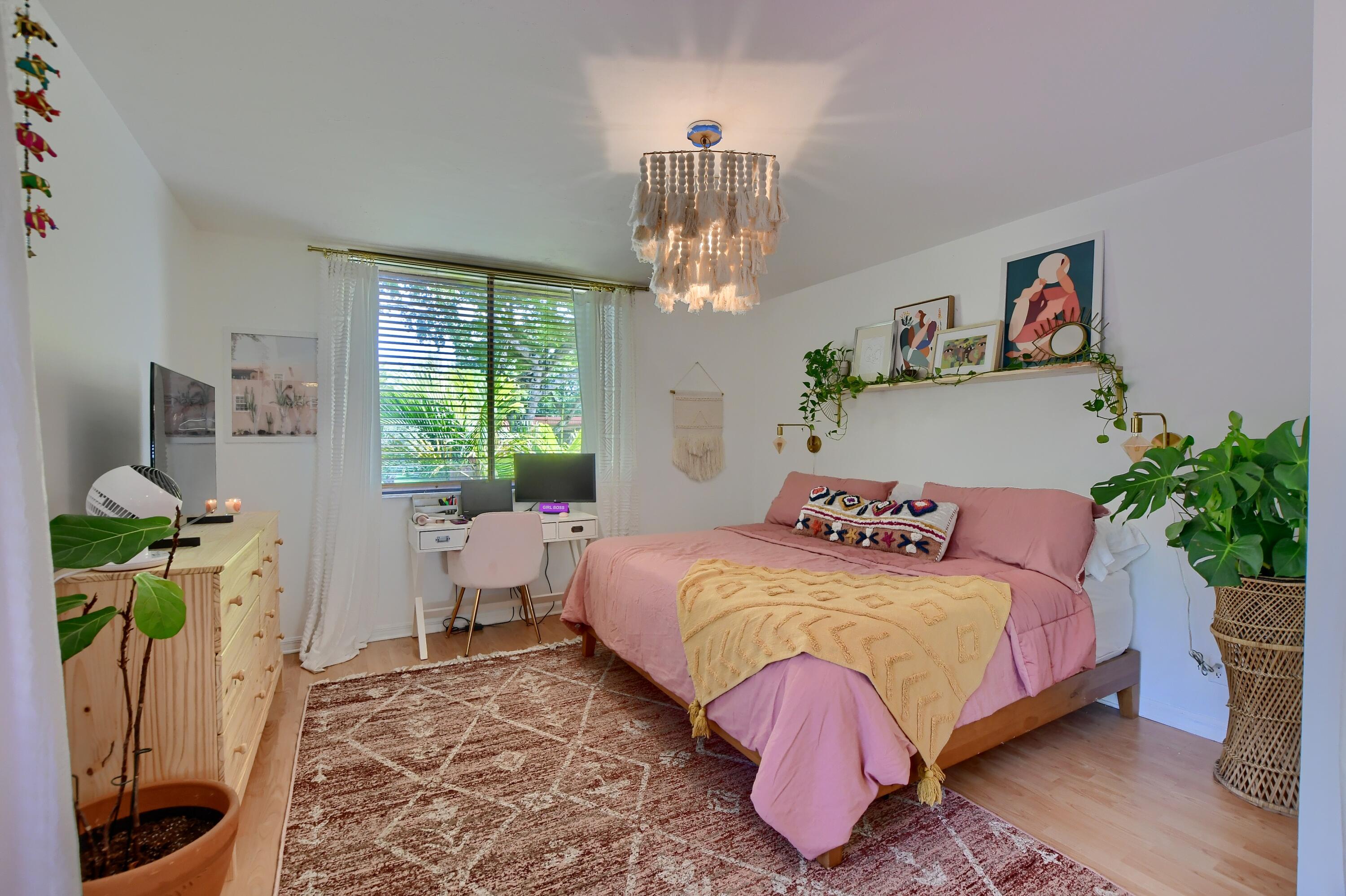 23078 Oxford Place, Unit A Boca Raton, FL 33433 - Photo 16 of 37 23078 Oxford Place A, Boca Raton, FL 334