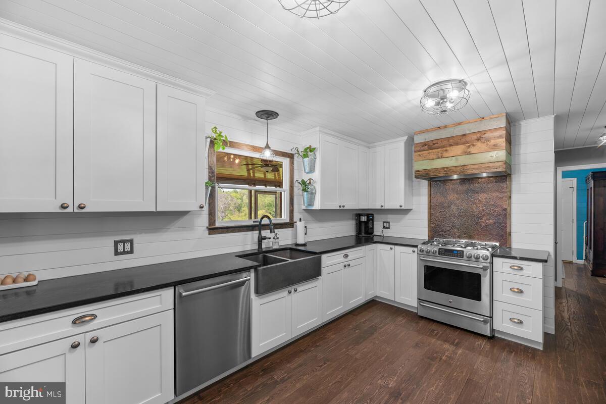 618 Morelock Schoolhouse Road Westminster, MD 21158 - Photo 8 of 99 Gallery Image 8