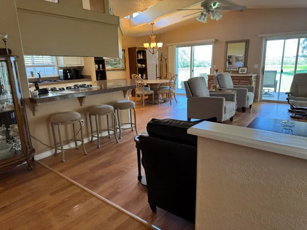 $369,900 | 35510 Mexico Way, Thousand Palms, CA 92276