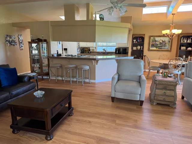 $384,900 | 35510 Mexico Way, Thousand Palms, CA 92276