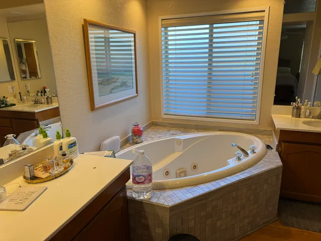 $384,900 | 35510 Mexico Way, Thousand Palms, CA 92276