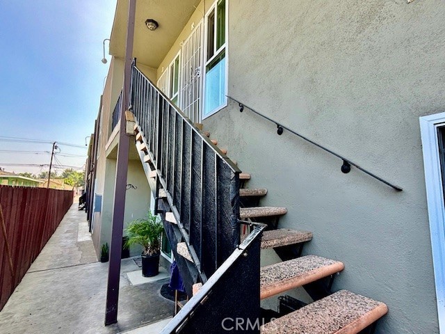 815 North Rose Avenue, Unit J Compton, CA 90221 - Photo 3 of 22 a view of entryway and hall