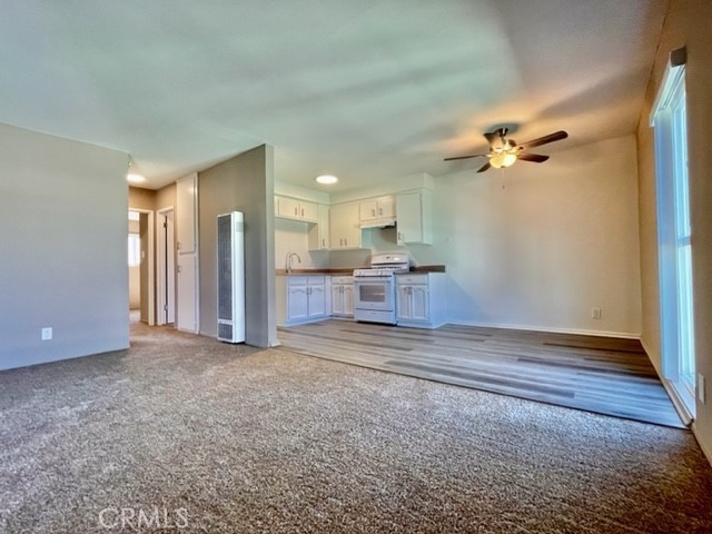 815 North Rose Avenue, Unit J Compton, CA 90221 - Photo 5 of 22 en view interior of the house