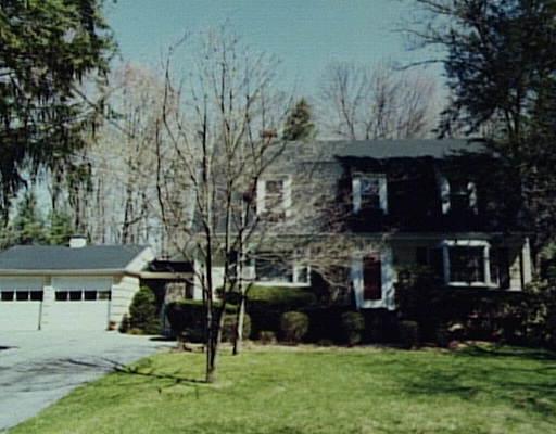 39 Redmont Road Stamford, CT 06903 - Photo 1 of 1 front view of house with a yard