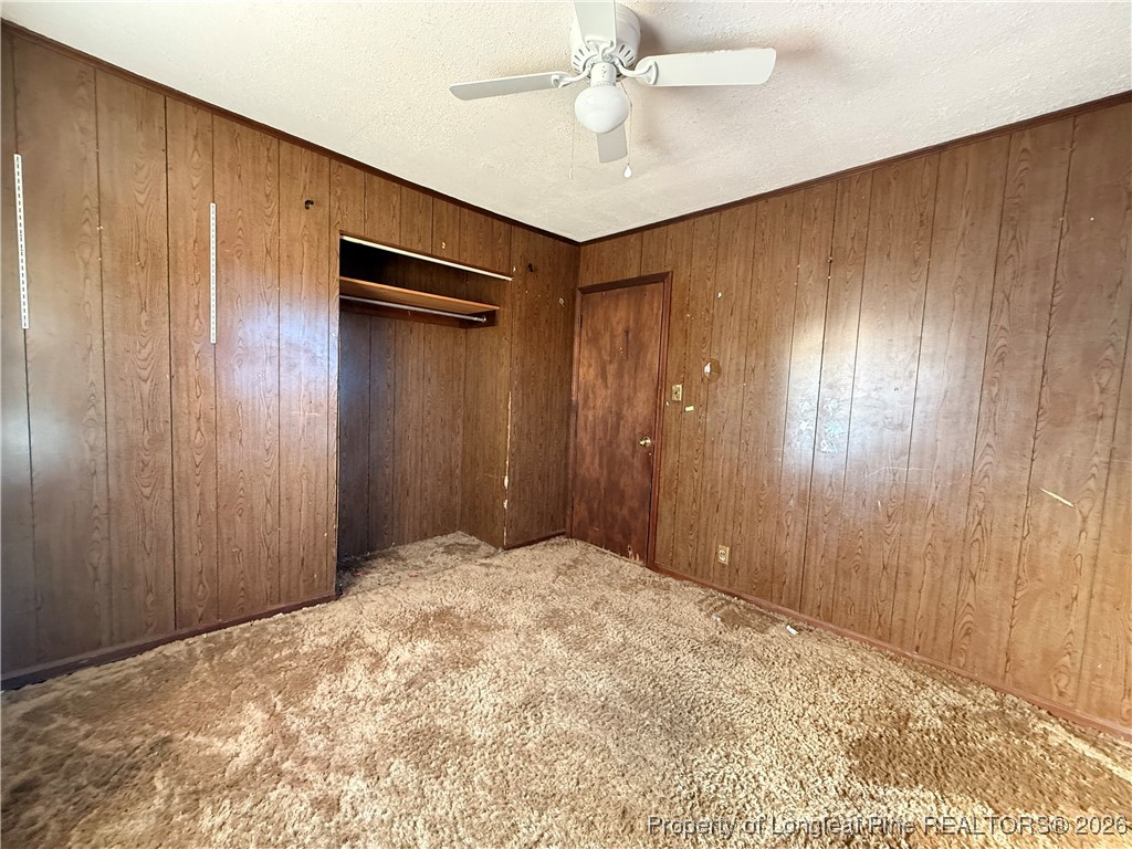 631 Bethel Baptist Road Spring Lake, NC 28390 - Photo 11 of 20 a view of a hallway