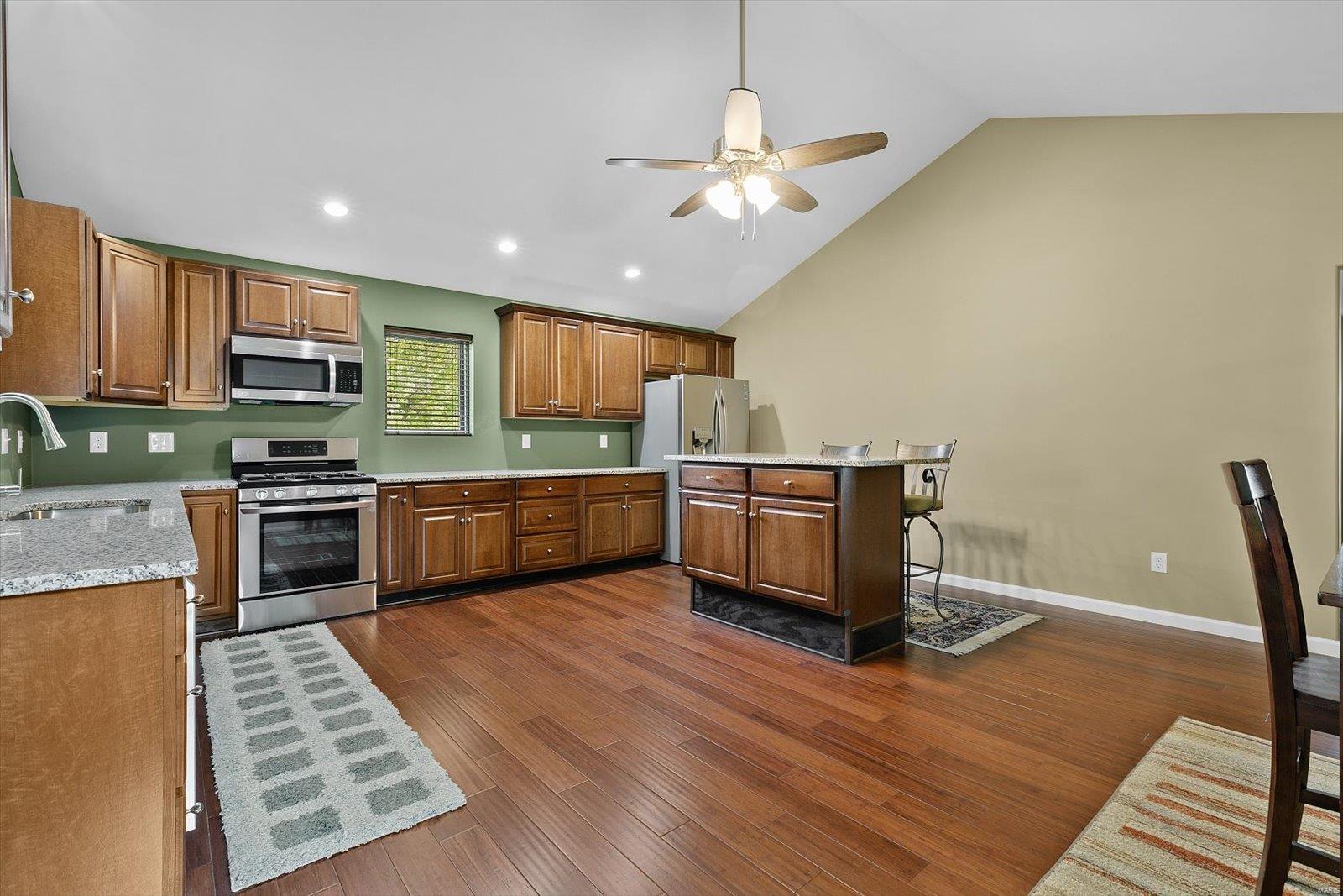 8759 Maple Grove Road Edwardsville, IL 62025 - Photo 8 of 45