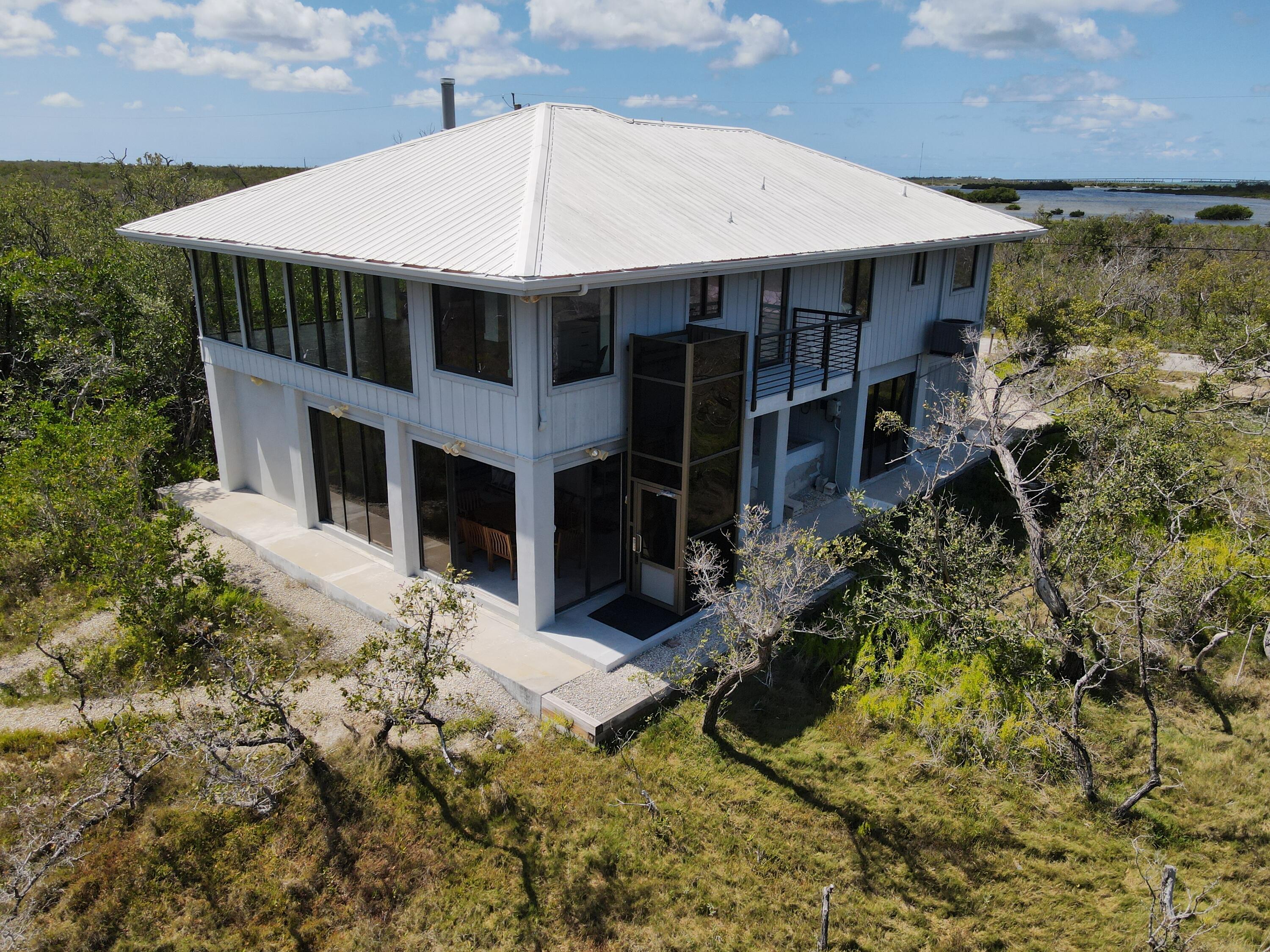 3127 Stewart Road Summerland Key, FL 33042 - Photo 31 of 64 Side of House