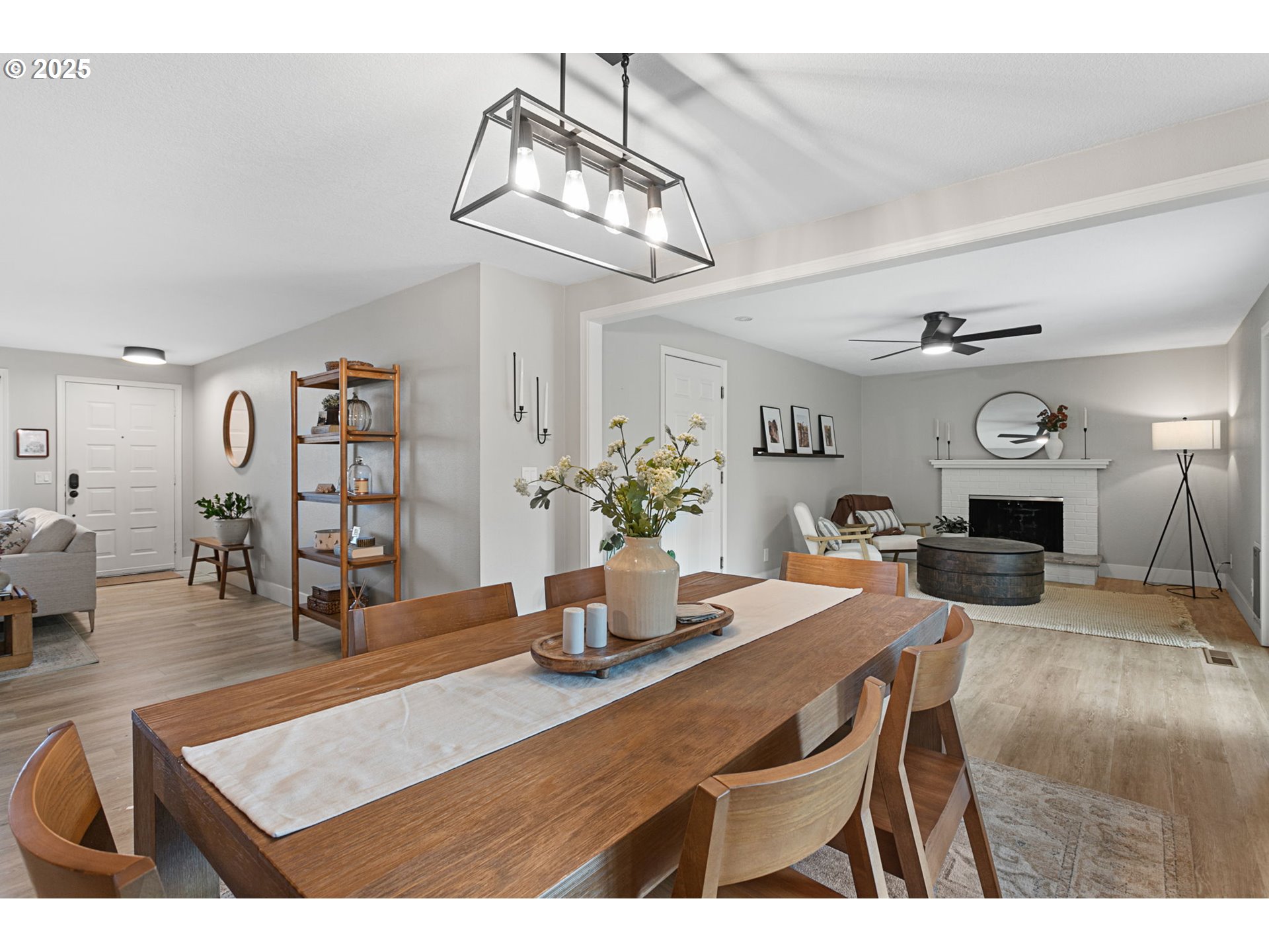 2125 Southwest Leewood Drive Beaverton, OR 97003 - Photo 11 of 25