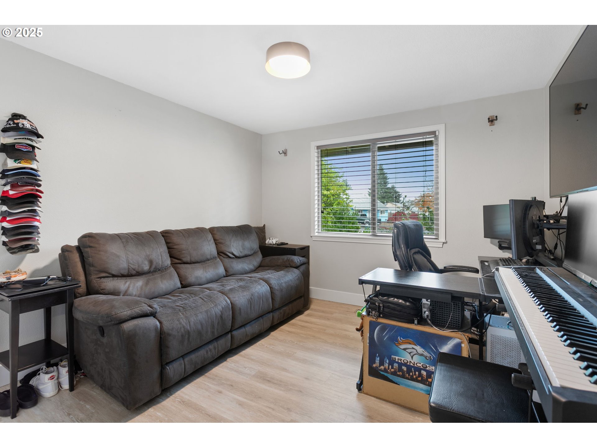 2125 Southwest Leewood Drive Beaverton, OR 97003 - Photo 20 of 25