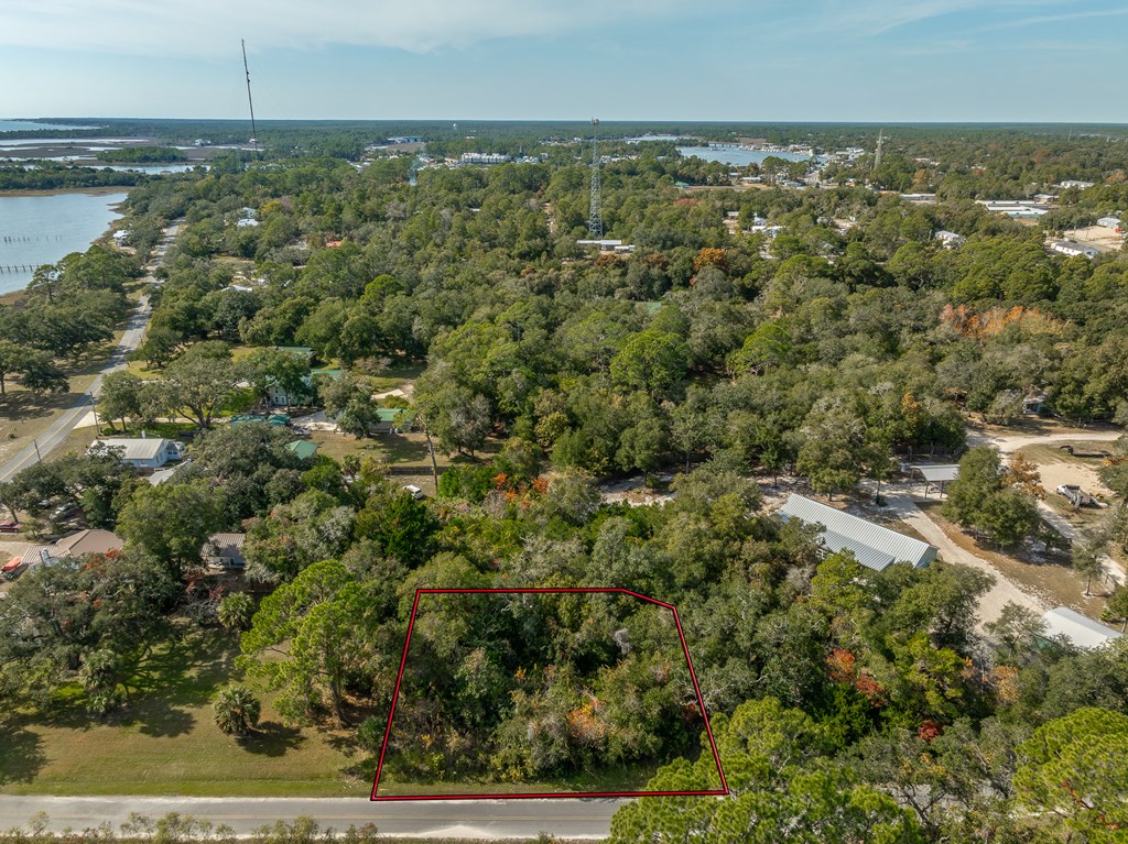509 12th Street Carrabelle, FL 32322 - Photo 5 of 5