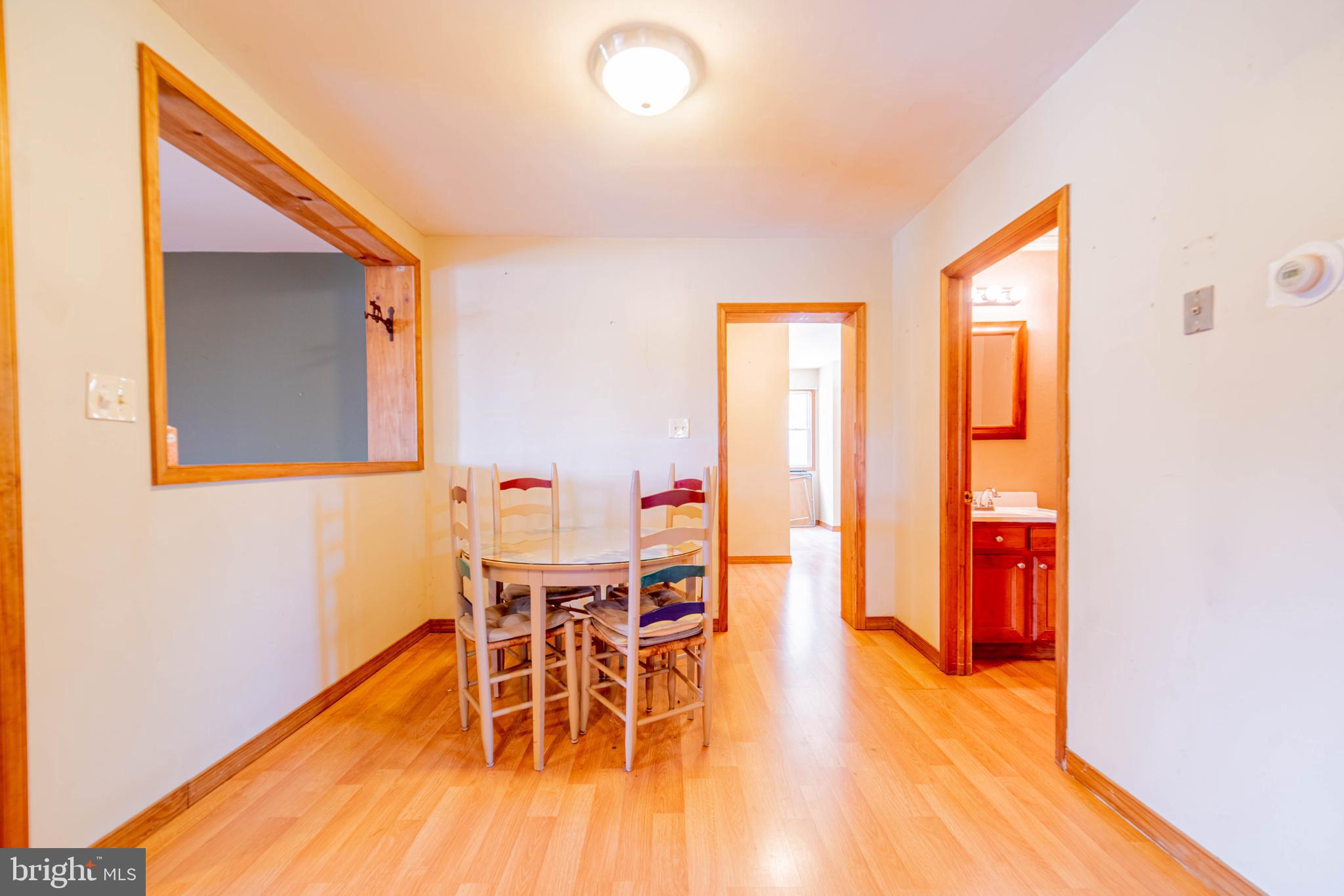 45 Paradise Road Alloway, NJ 08302 - Photo 11 of 32 Dining Area