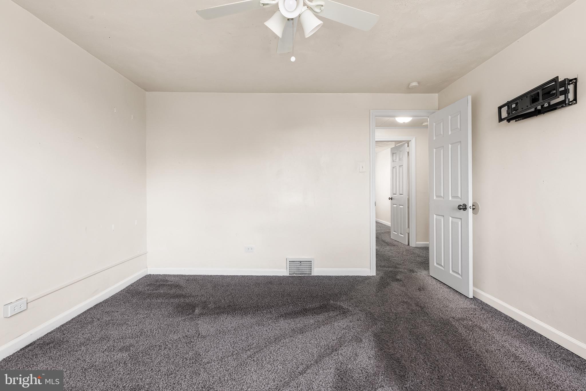 1365 Edgehill Road Darby, PA 19023 - Photo 20 of 22