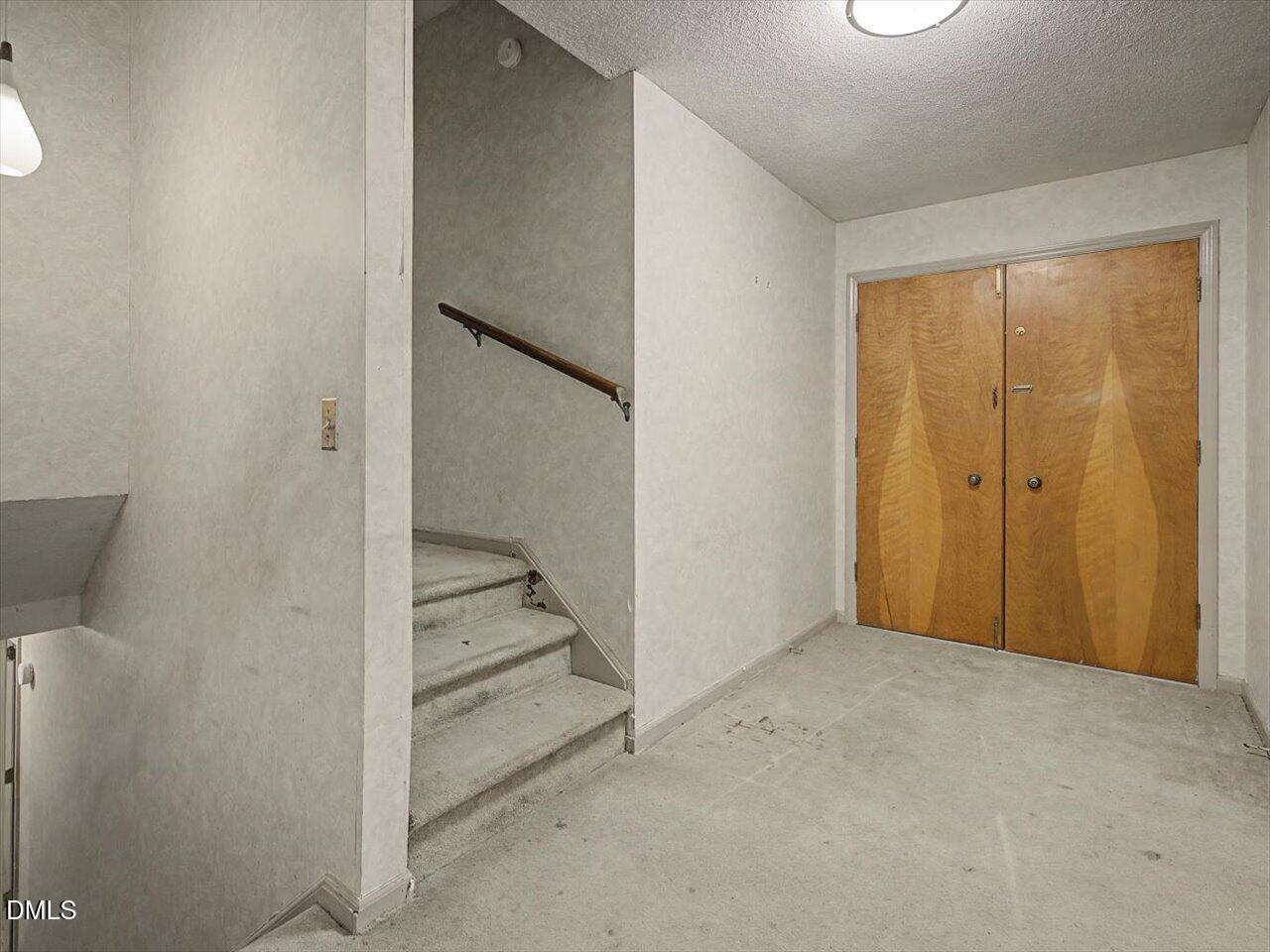 1506 Baker Road Raleigh, NC 27607 - Photo 12 of 77 10-Entry