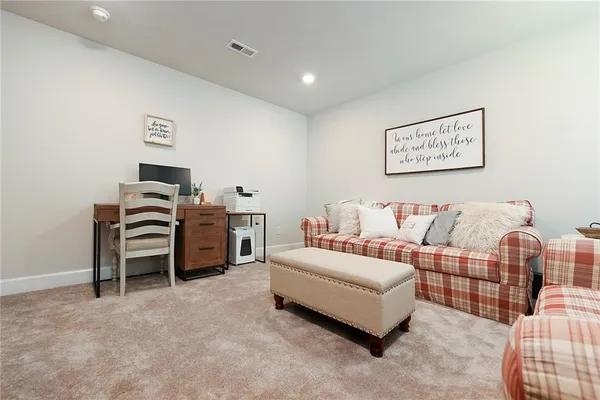 $419,000 | 409 Spruce Lane, Canonsburg, PA 15317
