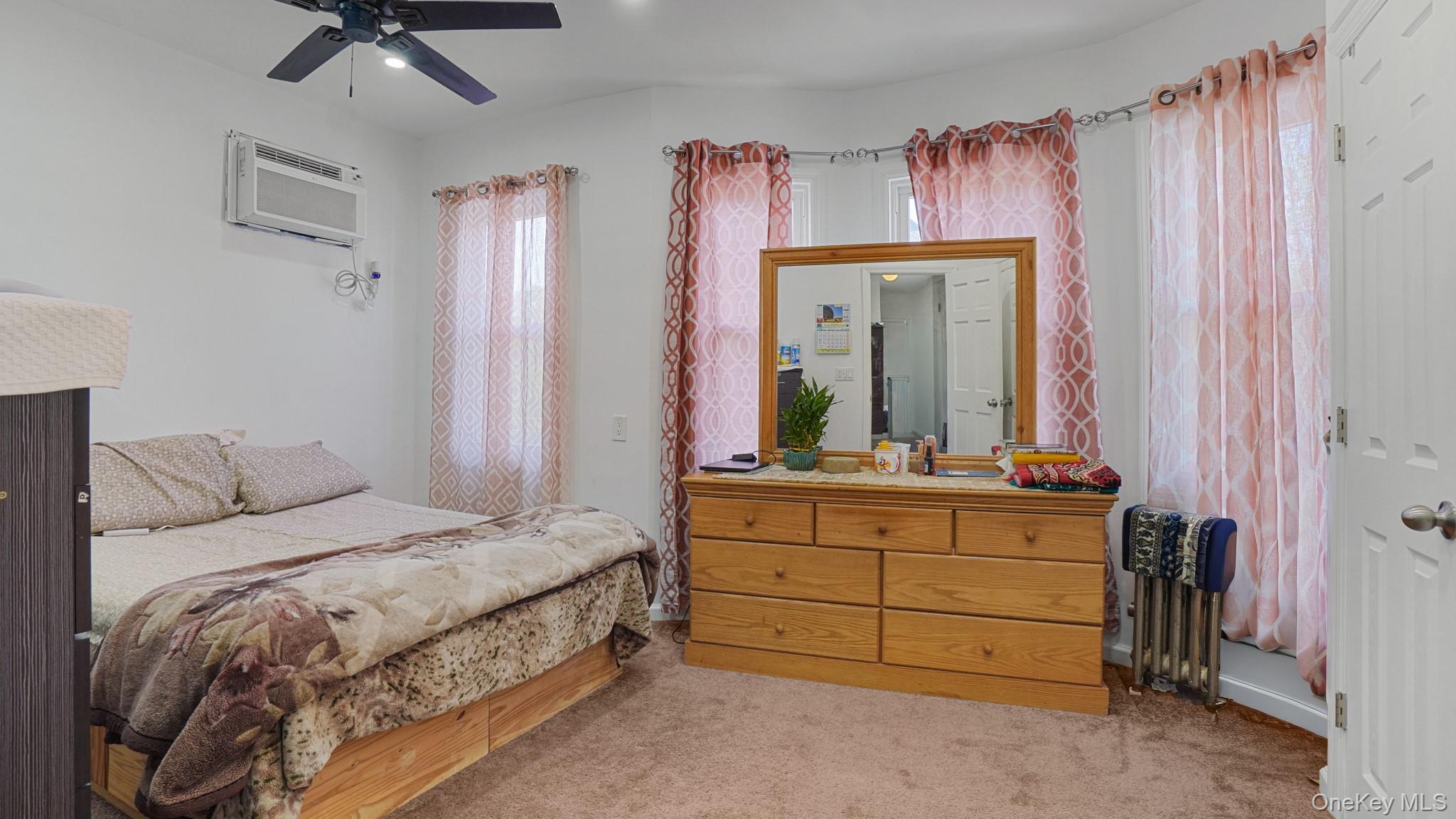 102-12 85th Road Queens, NY 11418 - Photo 13 of 22