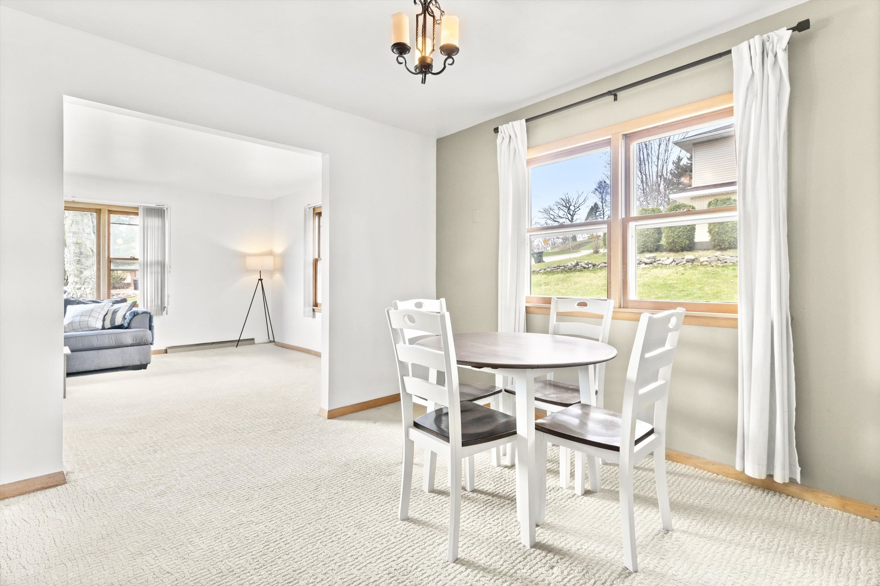 612 Roosevelt Street Fort Atkinson, WI 53538 - Photo 15 of 37