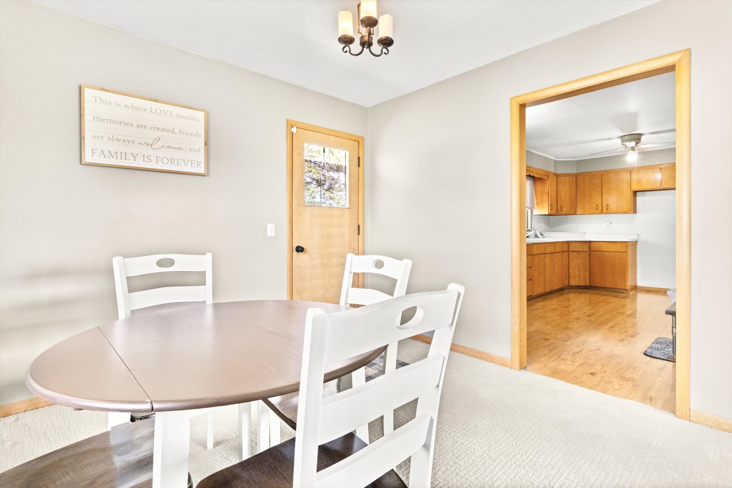 612 Roosevelt Street Fort Atkinson, WI 53538 - Photo 17 of 37