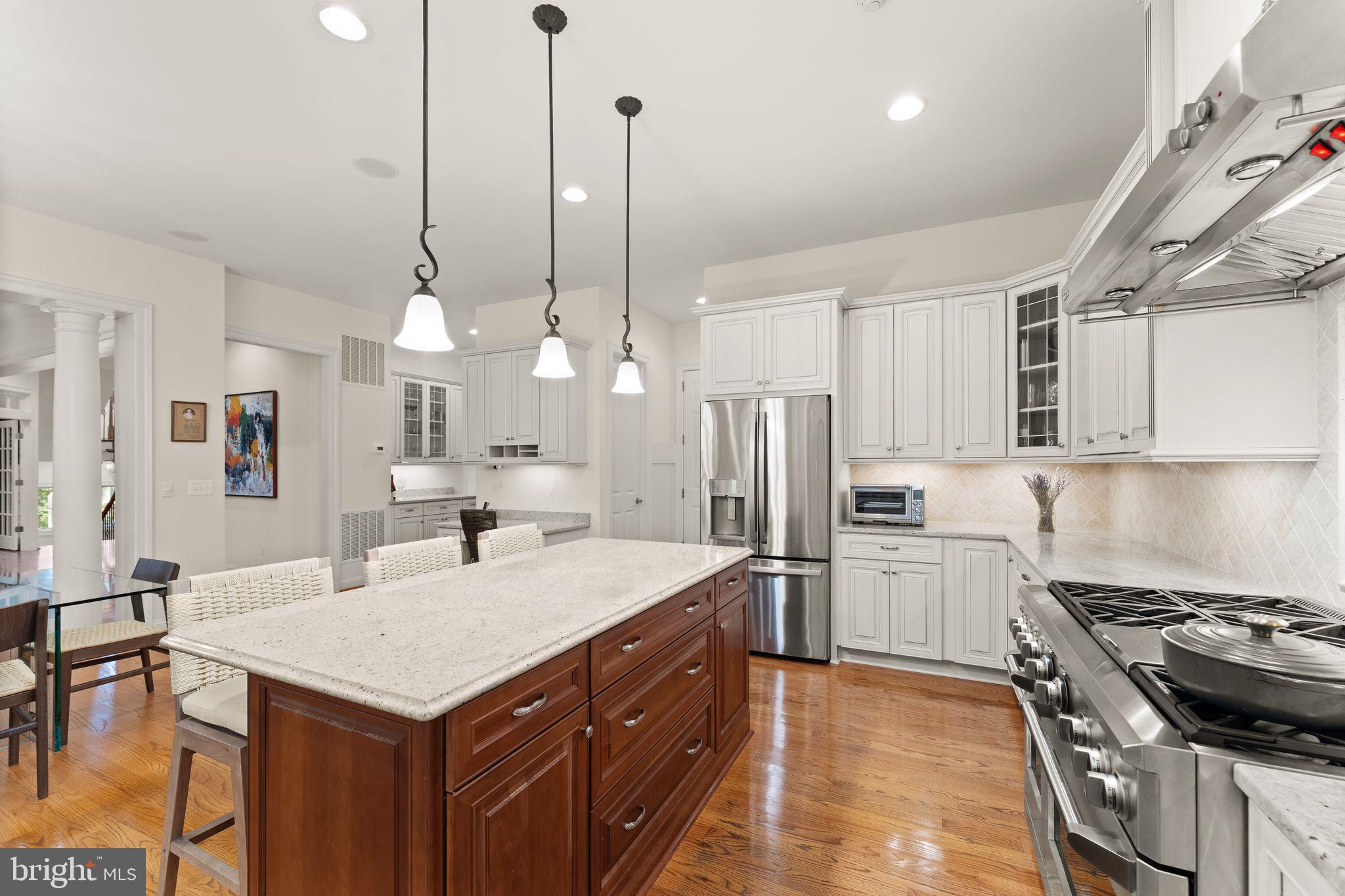 9603 Thistle Ridge Lane Vienna, VA 22182 - Photo 23 of 73 Kitchen