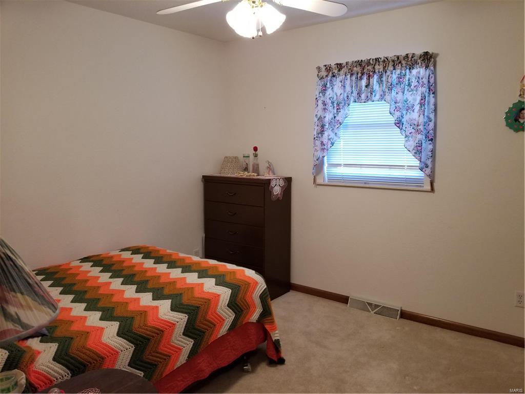 438 Main Street Radom, IL 62808 - Photo 8 of 10 Gallery Image 8