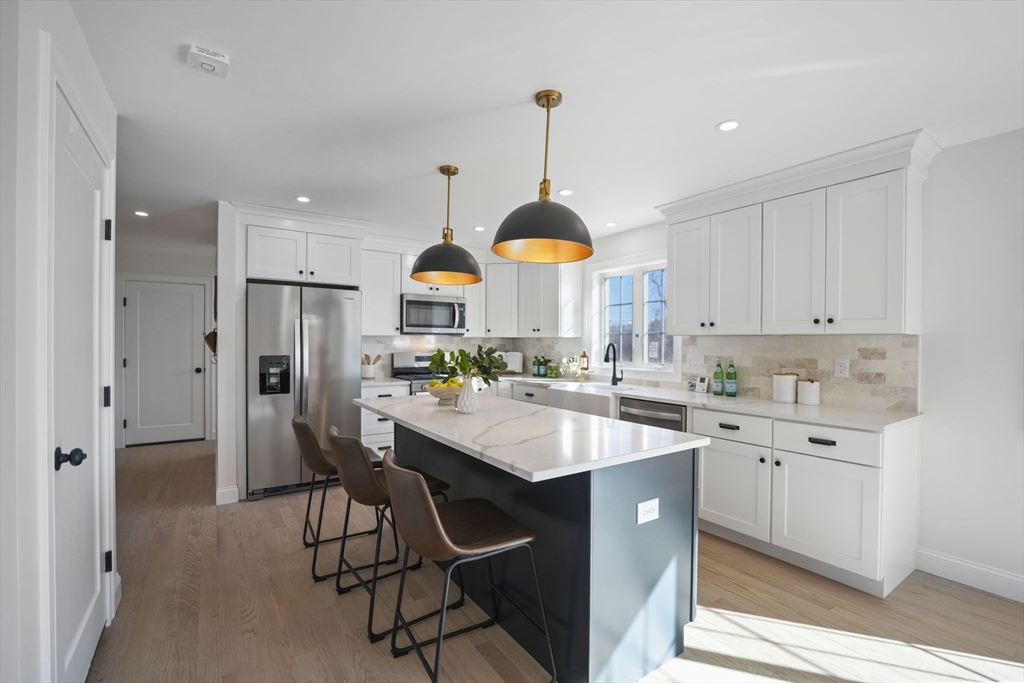 1 Ritas Way Fairhaven, MA 02719 - Photo 10 of 27 Gallery Image 10