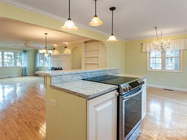 $750,000 | 113 5th Street, Black Mountain, NC 28711