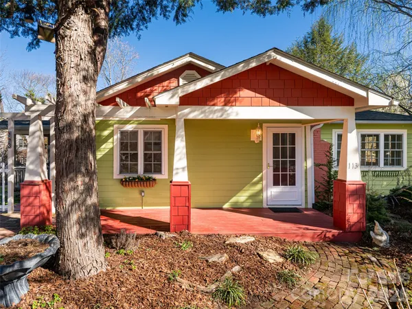 $750,000 | 113 5th Street, Black Mountain, NC 28711