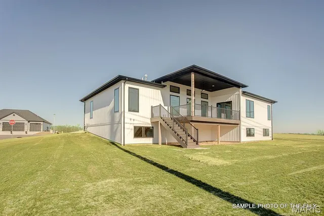 $520,000 | 520 Hayden Drive, Waterloo, IL 62298