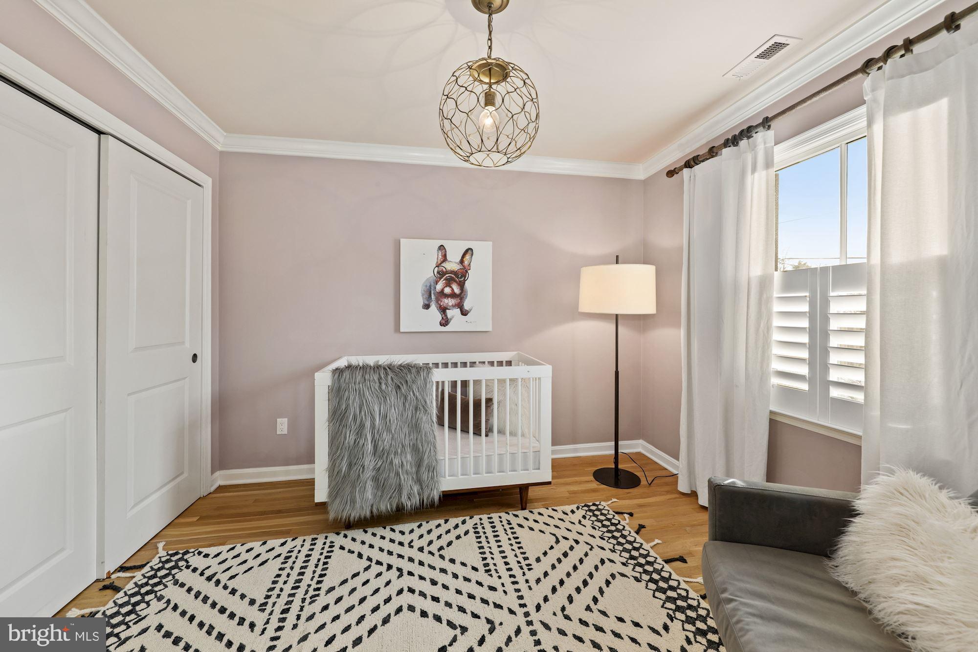 5821 Plainview Road Bethesda, MD 20817 - Photo 27 of 46 Bedroom 5