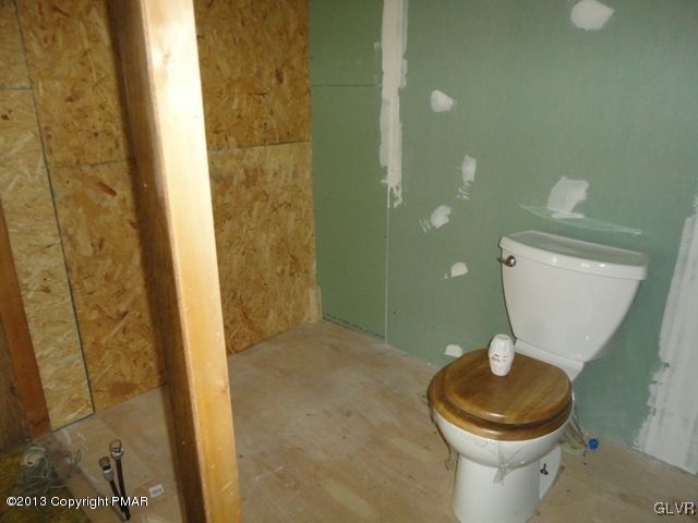 439 Slateford Road Mount Bethel, PA 18343 - Photo 10 of 10 Gallery Image 10