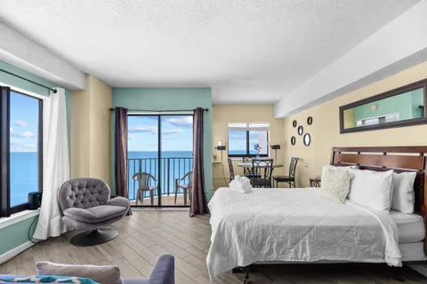 $150,000 | 1605 South Ocean Boulevard, Unit 1604, Myrtle Beach, SC 29577