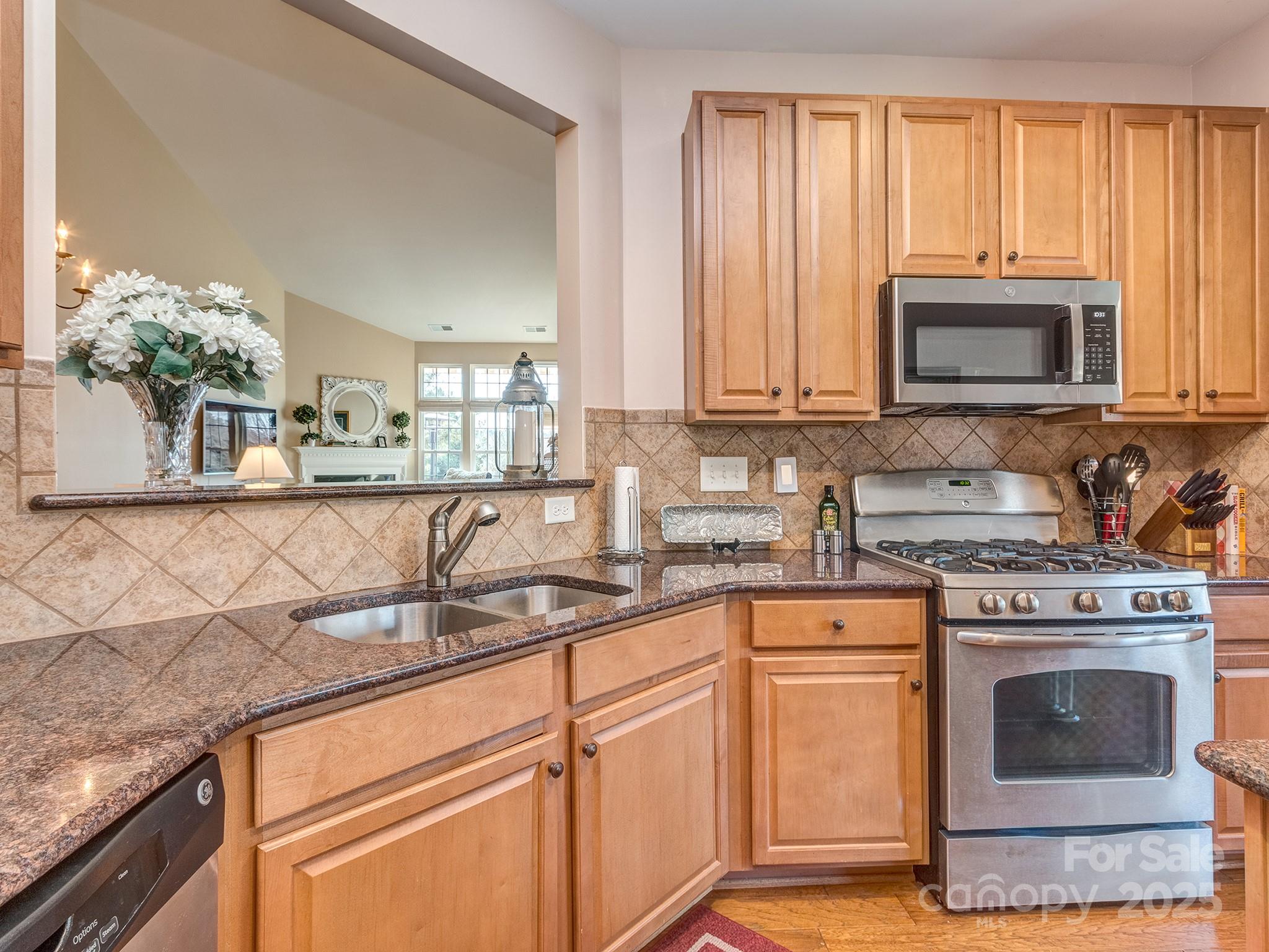506 Sailview Drive Fort Mill, SC 29708 - Photo 8 of 27 Gallery Image 8