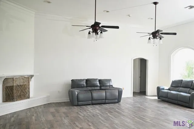 $430,000 | 219 Bienville Boulevard, Bourg, LA 70343