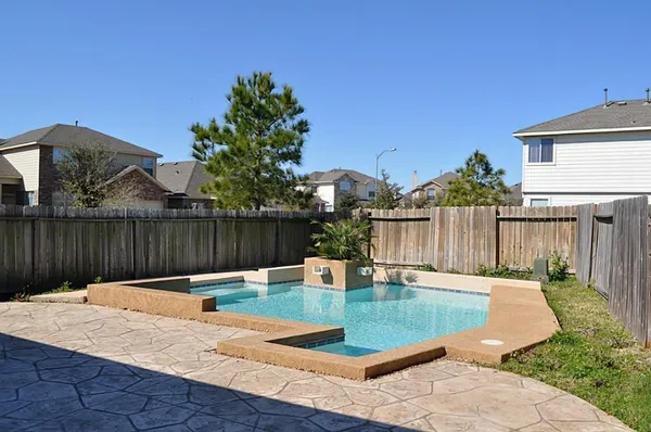 $2,325 | 6454 Applewood Forest Drive, Katy, TX 77494