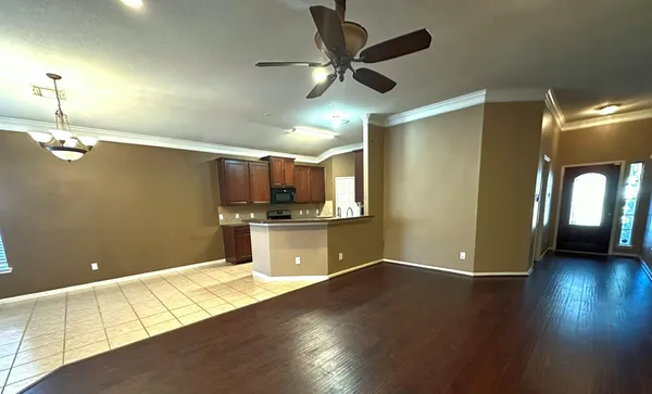 $2,325 | 6454 Applewood Forest Drive, Katy, TX 77494
