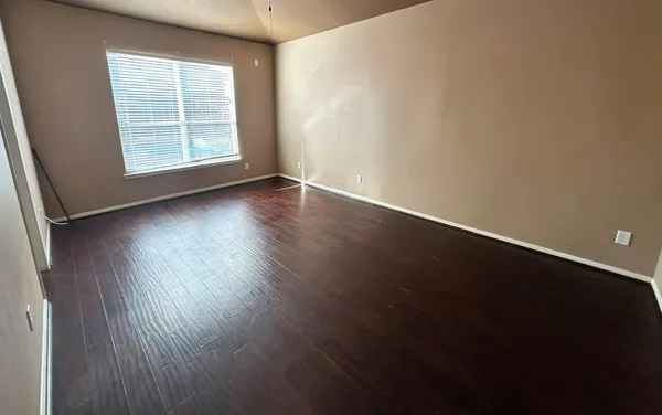 $2,325 | 6454 Applewood Forest Drive, Katy, TX 77494