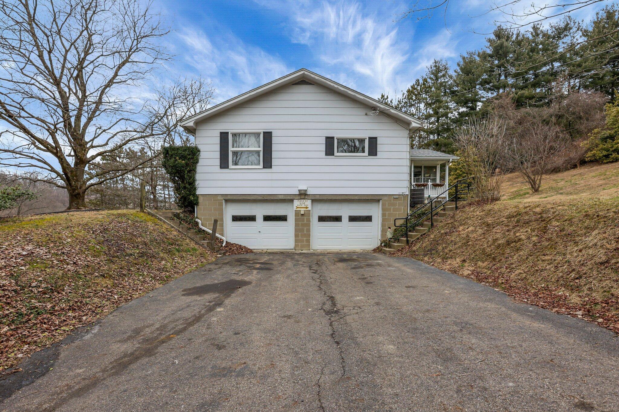 1596 Blue Jay Road Heath, OH 43056 - Photo 6 of 65 61-web-or-mls-0D3A4748