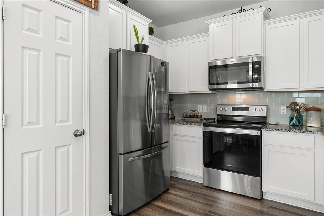 2801 Brosnan Road Lorena, TX 76655 - Photo 13 of 41