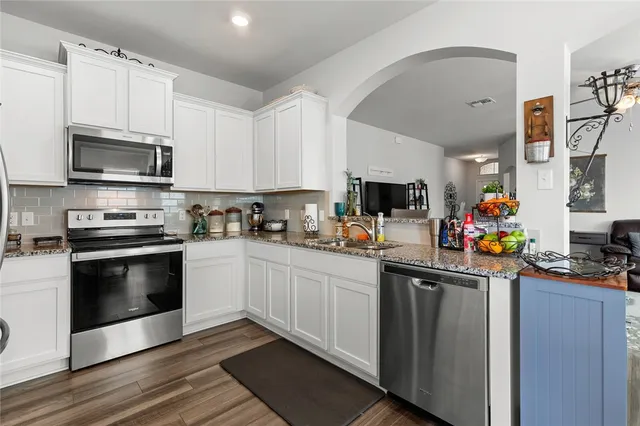 $340,000 | 2801 Brosnan Road, Lorena, TX 76655