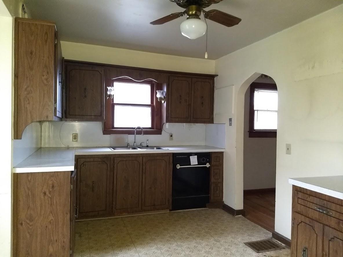 271 West 3rd Street Springfield, OH 45504 - Photo 3 of 17 Gallery Image 3